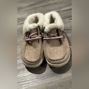 Hey Dudes, Little Girls Size 13, pink/tan